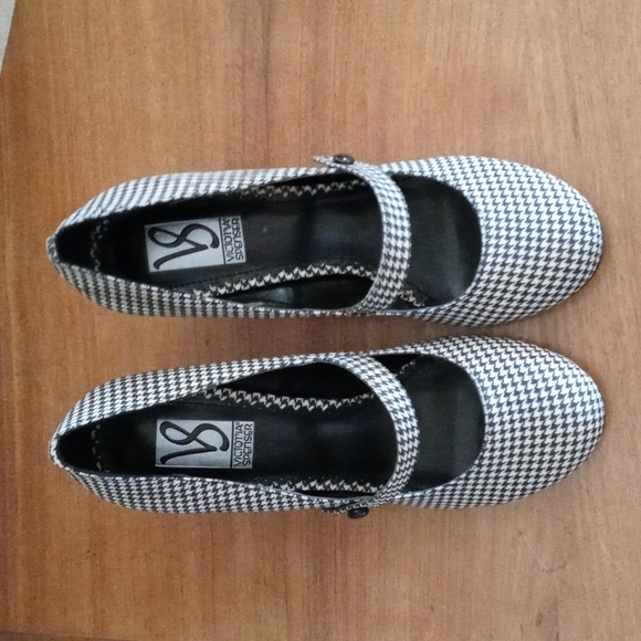 High heels - Picture 6 of 8